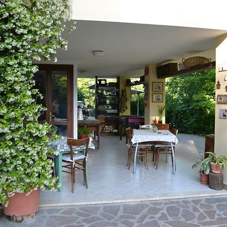 B&B La Casarella Soiano Del Lago Luaran gambar