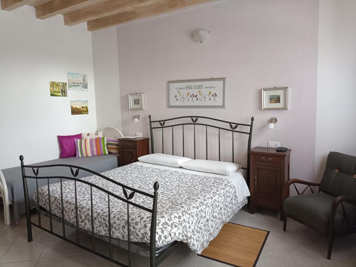 B&B La Casarella Soiano Del Lago Luaran gambar
